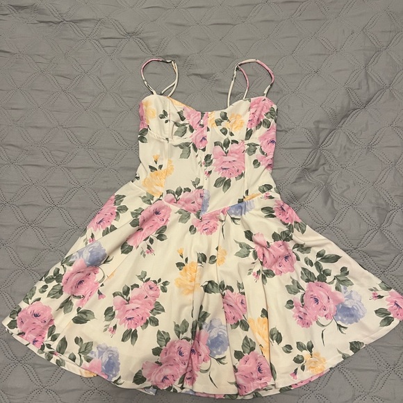 ZARA DRESS - Picture 1 of 1